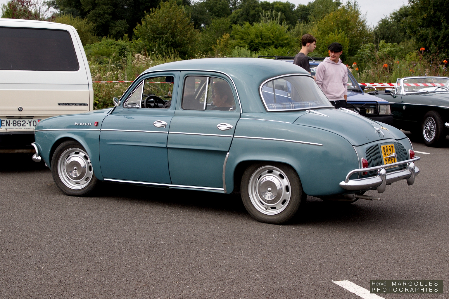 Renault Ondine-01.jpg